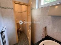 Eladó családi ház, Délegyházán 650 M Ft, 13 szobás