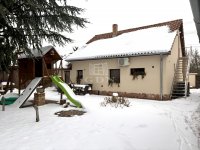 Eladó családi ház, Fóton 144.89 M Ft, 5 szobás