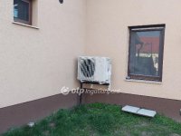 Eladó családi ház, Péren 99.9 M Ft, 4 szobás