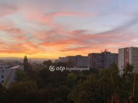 Eladó panellakás, III. kerületben 71.9 M Ft, 2 szobás