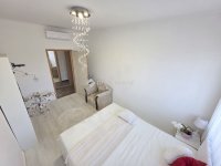 Eladó családi ház, Nagytarcsán 205 M Ft, 6 szobás