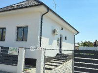 Eladó családi ház, Vámospércsen 74 M Ft, 3 szobás