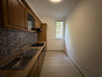 Eladó téglalakás, Cegléden 49.5 M Ft, 2 szobás