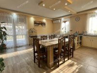 Eladó családi ház, Kecskeméten 99.5 M Ft, 3 szobás