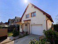 Eladó családi ház, XVIII. kerületben 164.99 M Ft, 5 szobás