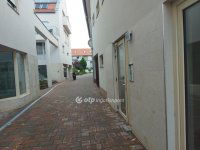 Eladó téglalakás, Pécsett 81.5 M Ft, 3 szobás