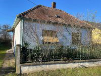 Eladó családi ház