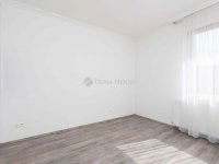 Eladó téglalakás, Kecskeméten 129.99 M Ft, 4 szobás