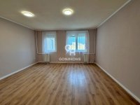 Eladó panellakás, Veszprémben 51.9 M Ft, 2 szobás