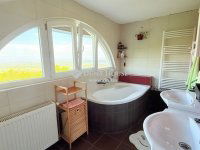 Eladó családi ház, Szentendrén 99.99 M Ft, 2 szobás