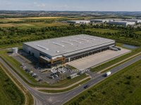 Eladó ipari ingatlan, Veszprémben 3562.5 M Ft