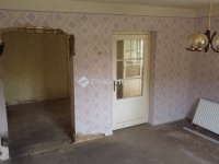 Eladó családi ház, Siklóson 28 M Ft, 3 szobás