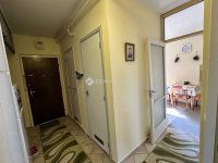 Eladó panellakás, Pécsett 39.9 M Ft, 3 szobás