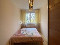 Eladó panellakás, Szegeden 72 M Ft, 3 szobás