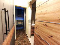 Eladó panellakás, Vácon 64 M Ft, 2 szobás / költözzbe.hu