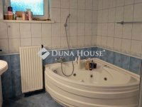 Eladó családi ház, Kecskeméten 139.9 M Ft, 4 szobás