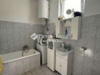 Eladó családi ház, Monoron 110 M Ft, 4 szobás