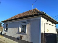 Eladó családi ház, Cegléden 28.9 M Ft, 3 szobás