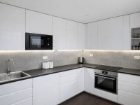 Eladó panellakás, Szegeden 62.9 M Ft, 3 szobás