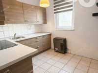 Eladó téglalakás, Szekszárdon 35.95 M Ft, 3 szobás