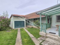 Eladó családi ház, Békéscsabán 45.5 M Ft, 4 szobás