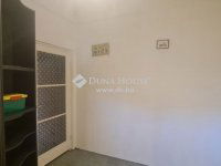 Eladó családi ház, Vecsésen 110 M Ft, 5 szobás