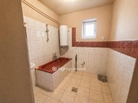 Eladó családi ház, Szalkszentmártonon 15.9 M Ft, 3 szobás