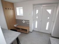 Kiadó téglalakás, albérlet, Kecskeméten 135 E Ft / hó