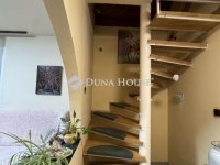 Eladó családi ház, Nagytarcsán 124.9 M Ft, 4 szobás