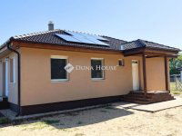 Eladó családi ház, Kocséren 58.59 M Ft, 4 szobás