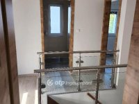 Eladó családi ház, Velencén 215 M Ft, 4+1 szobás