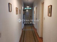 Eladó családi ház, Dunabogdányban 170 M Ft, 6+3 szobás