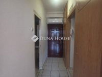 Eladó téglalakás, Pécsett 39.99 M Ft, 1 szobás