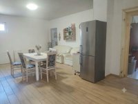 Eladó családi ház, Komáromban 53 M Ft, 2 szobás