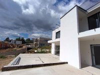 Eladó téglalakás, III. kerületben 220 M Ft, 4 szobás