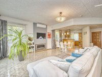 Eladó családi ház, Törökbálinton 365 M Ft, 9 szobás