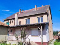 Eladó családi ház, Kunmadarason 13.4 M Ft, 4+1 szobás