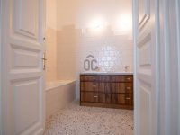 Eladó téglalakás, VI. kerületben 250 M Ft, 4 szobás