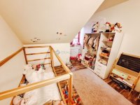 Eladó családi ház, Solymáron 269 M Ft, 7 szobás