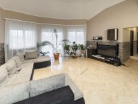 Eladó családi ház, Kecskeméten 119.8 M Ft, 5 szobás