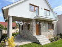 Eladó családi ház, III. kerületben 128.8 M Ft, 4 szobás