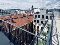 Eladó téglalakás, VI. kerületben 240.45 M Ft, 4 szobás