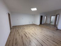 Eladó családi ház, Nyergesújfaluban 86.9 M Ft, 4 szobás