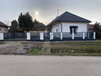 Eladó családi ház, Abonyban 54.9 M Ft, 3 szobás