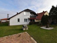 Eladó családi ház