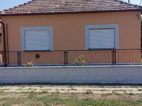 Eladó családi ház, Dombóváron 20.5 M Ft, 2 szobás