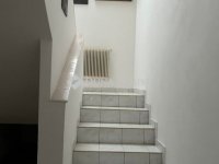 Eladó családi ház, Vecsésen 145 M Ft, 9 szobás
