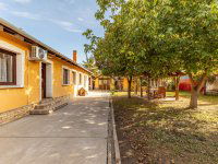 Eladó családi ház, Szegeden 110 M Ft, 3 szobás