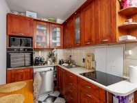 Eladó panellakás, Pécsett, Gyöngyös utcában 43.9 M Ft