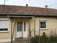 Eladó családi ház, Szakolyon, Kossuth utcában 13 M Ft